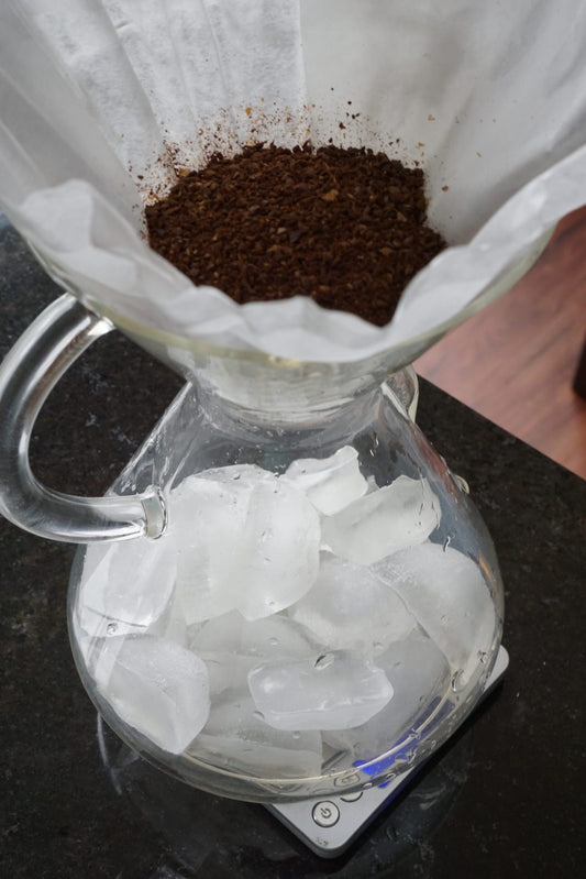 Making pour over iced coffee|Folly Coffee Recipe|How to Make Iced Coffee||Japanese Flash Brew Method|Japanese Flash Brew Recipe||Iced Coffee using Folly Coffee Winer|